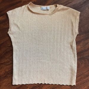 Textured Cap Sleeved Top